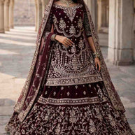 MAC-FARASI VELVET-1
