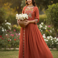 Designer Elegant Ethnic Kurti Set for Women | SHP-MAANVI-2