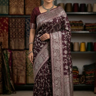 Graceful Jacquard Silk Saree with Blouse Piece for Timeless Ethnic Fashion | DS-ROSE