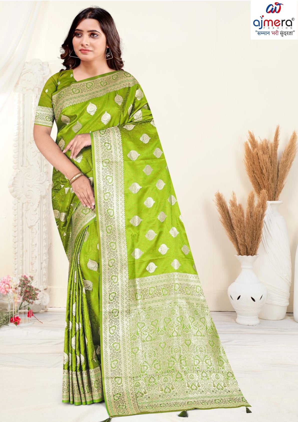 Versatile Rapier Silk Matching Saree With Blouse Piece | VDX-MUSKAN SILK