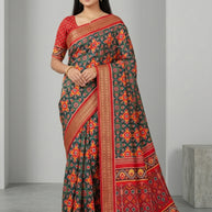 Majestic Elegance Jacquard Silk Saree With Blouse Piece | MDW-KUKU